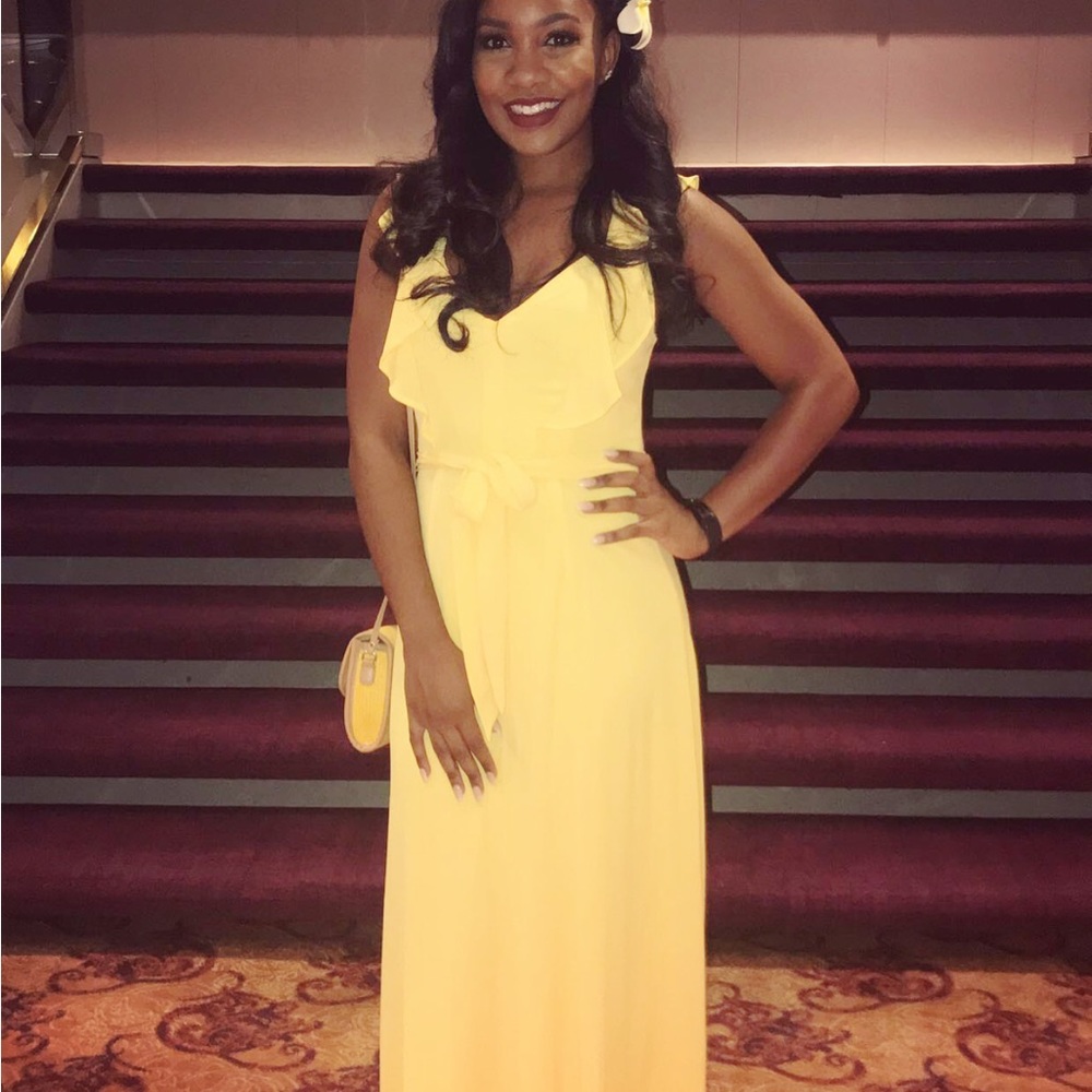 Yellow dress